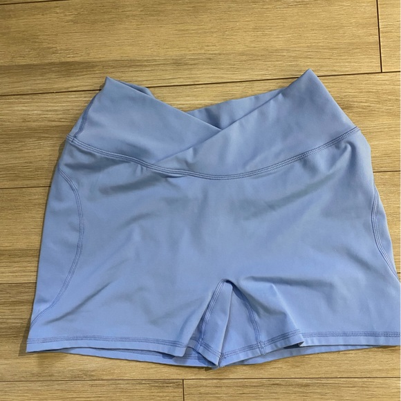 Alphalete Surface Power Short (criss cross front biker shorts)! - Picture 2 of 4